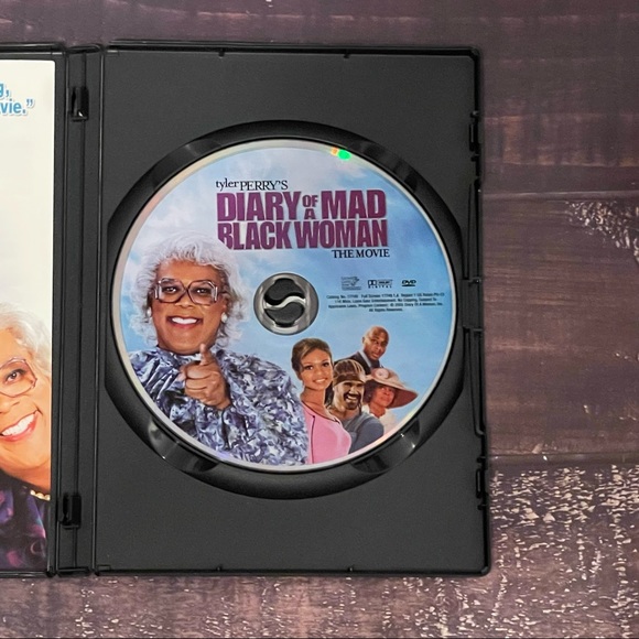 Tyler Perry’s Diary of a Mad Black Woman DVD - Picture 3 of 3